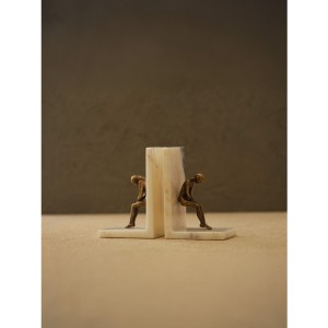 Oturan Adamlı Kitap Tutucu